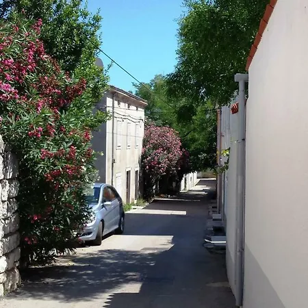 Apartment Dinko Cres Exterior photo