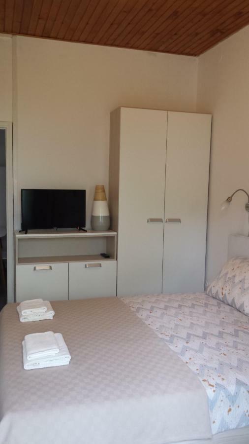 Dinko Apartment *
